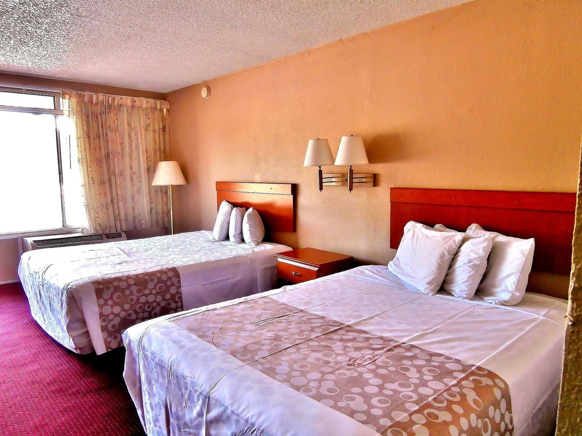Americas Best Value Inn Alachua Buitenkant foto